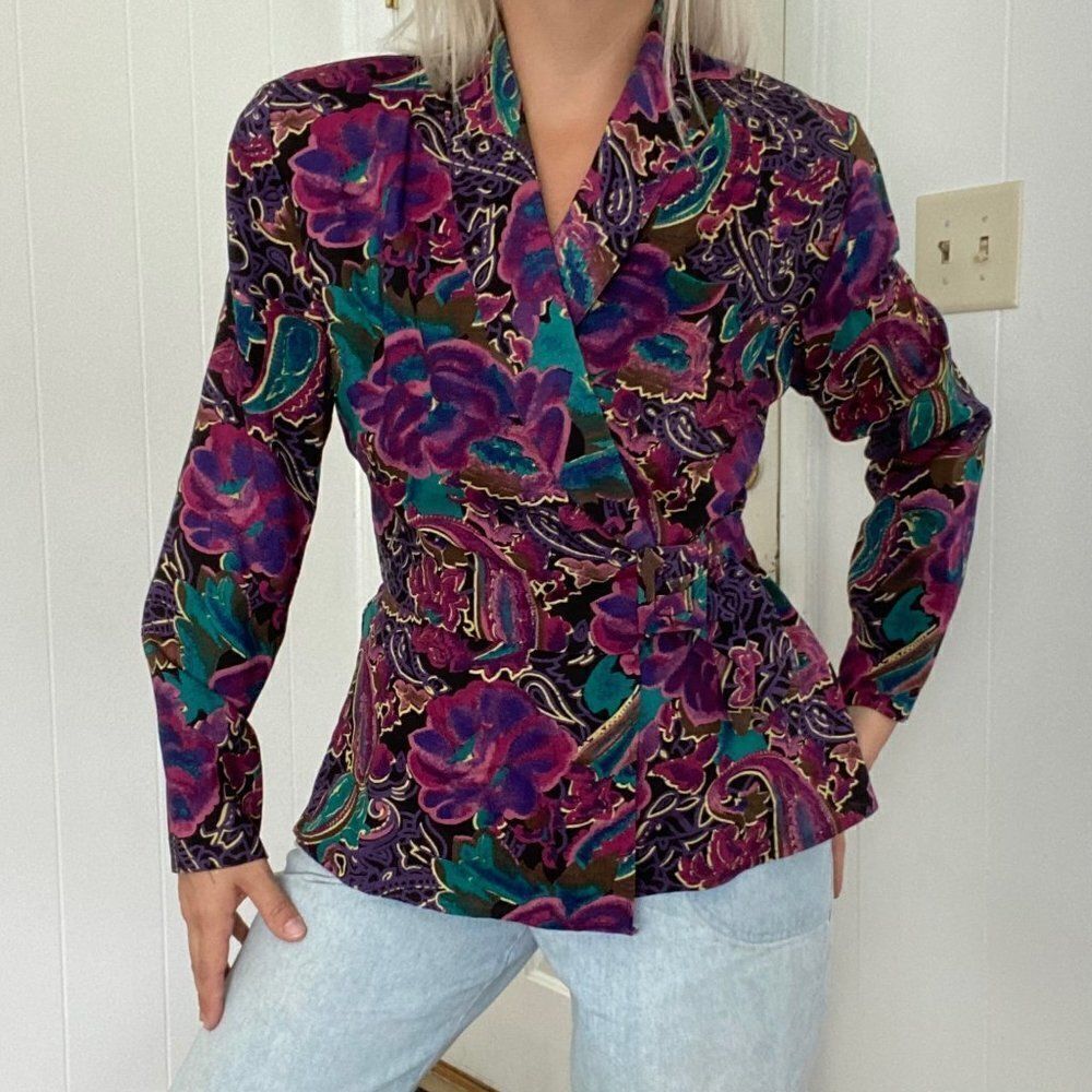 Vintage IN Group LTD Wrap Top Shirt Floral 12